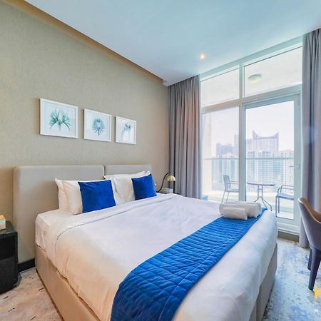 Sleek Studio In Prive With Stunning Canal View Dubai Exterior foto