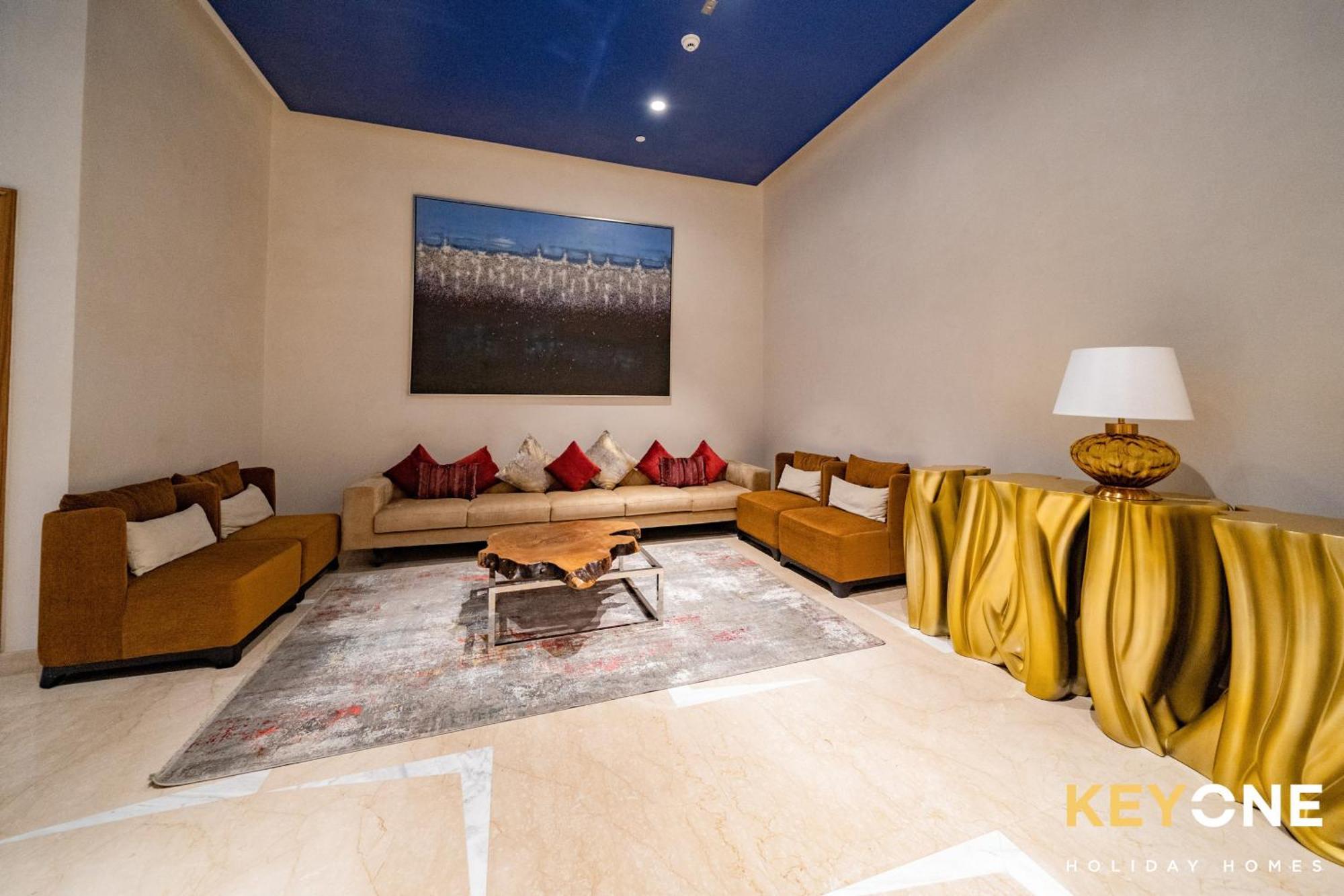 Sleek Studio In Prive With Stunning Canal View Dubai Exterior foto